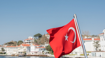 Туреция обсудит альтернативы российской платежной системе «Мир»