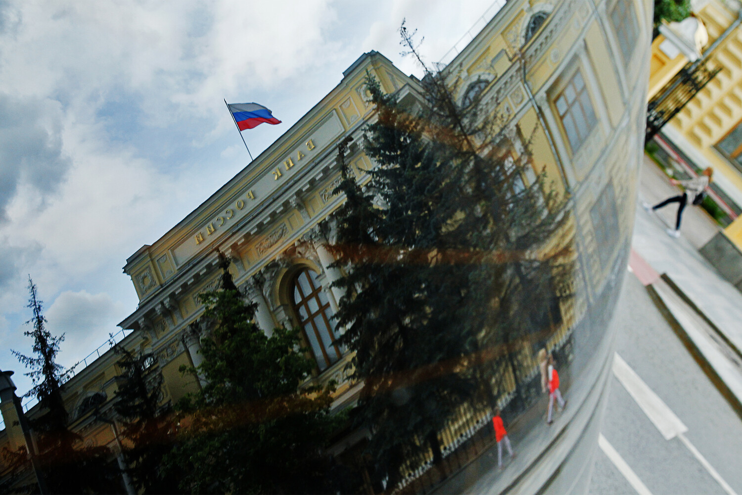 Банк России подготовил доппроцедуры для установки курсов зарубежных валют к рублю