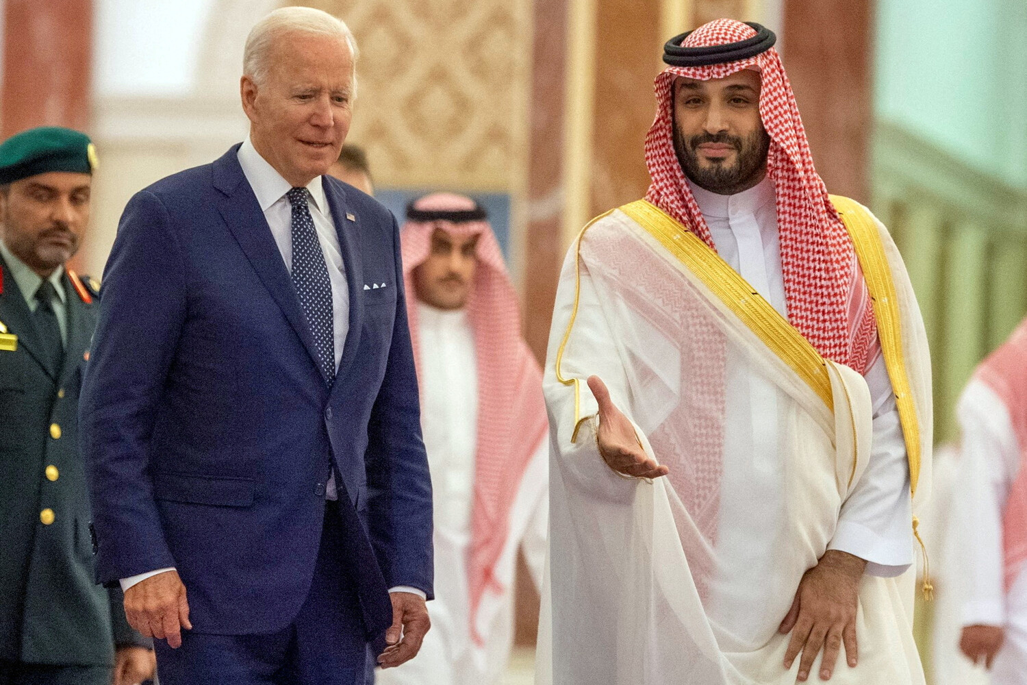 Наследный принц Саудовской Аравии усомнился в умственных способностях Байдена