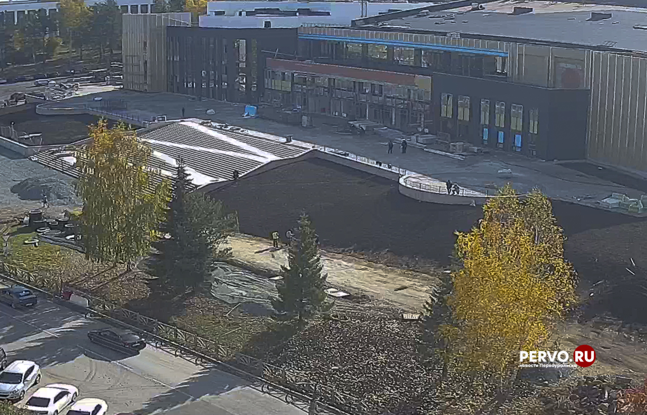 В Первоуральске продолжается реконструкция Дворца водных видов спорта