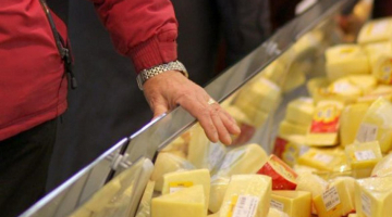 Полицейские Первоуральска задержали любителя дорого сыра