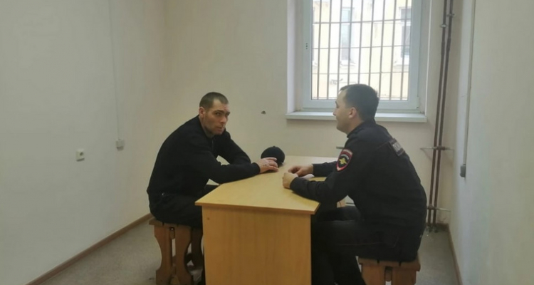 В Первоуральске задержали подозреваемого в нападении с ножом на прохожего