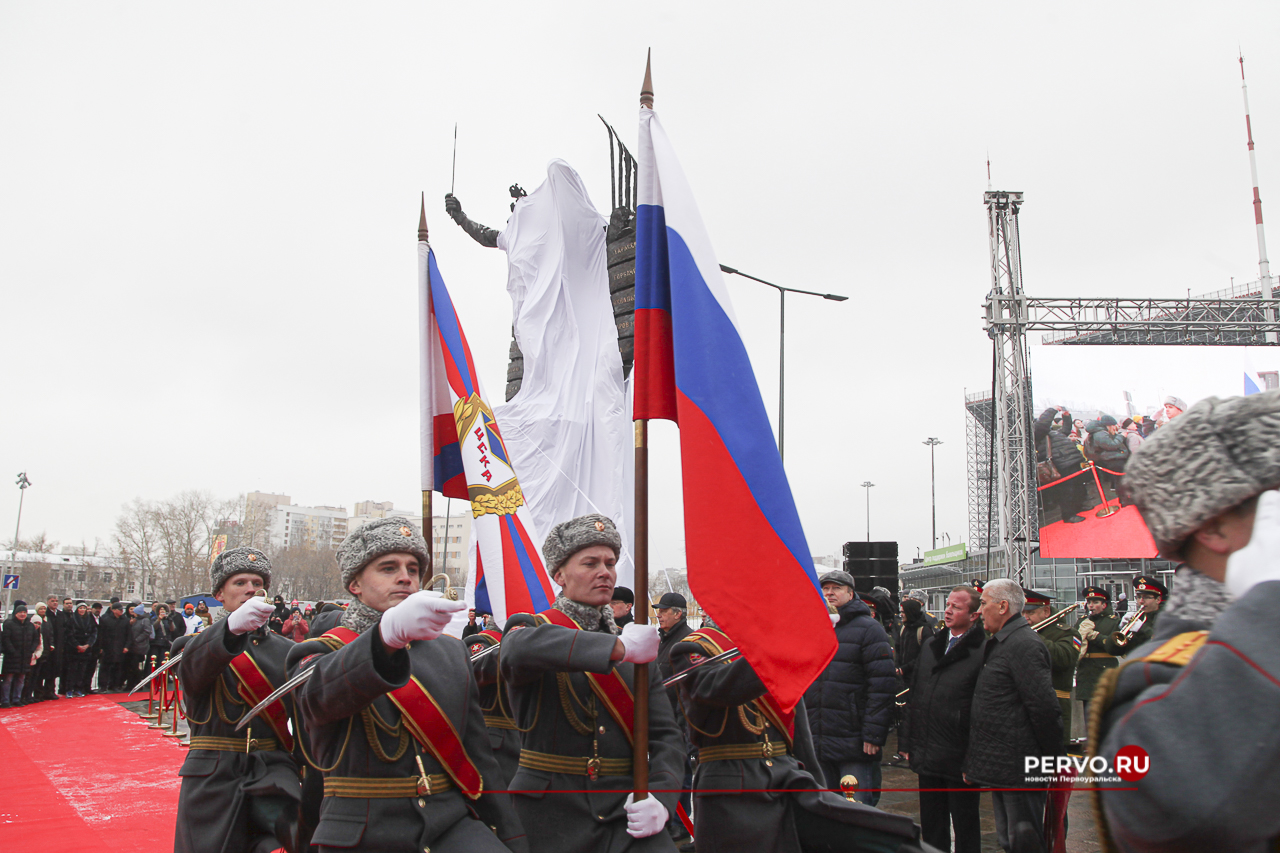 Сегодня выдающемуся мастеру русского хоккея Николаю Александровичу Дуракову 89 лет
