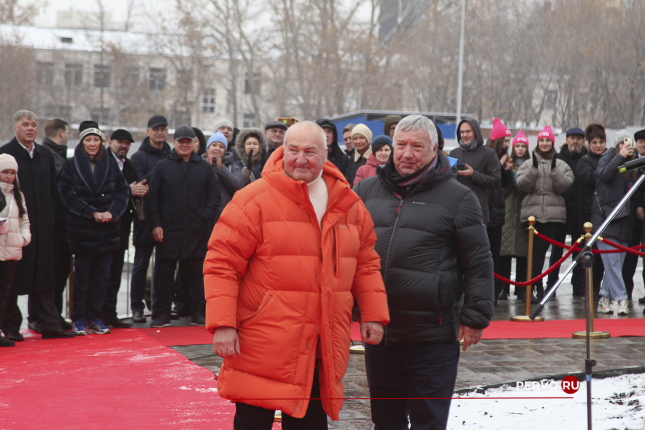 Сегодня выдающемуся мастеру русского хоккея Николаю Александровичу Дуракову 89 лет