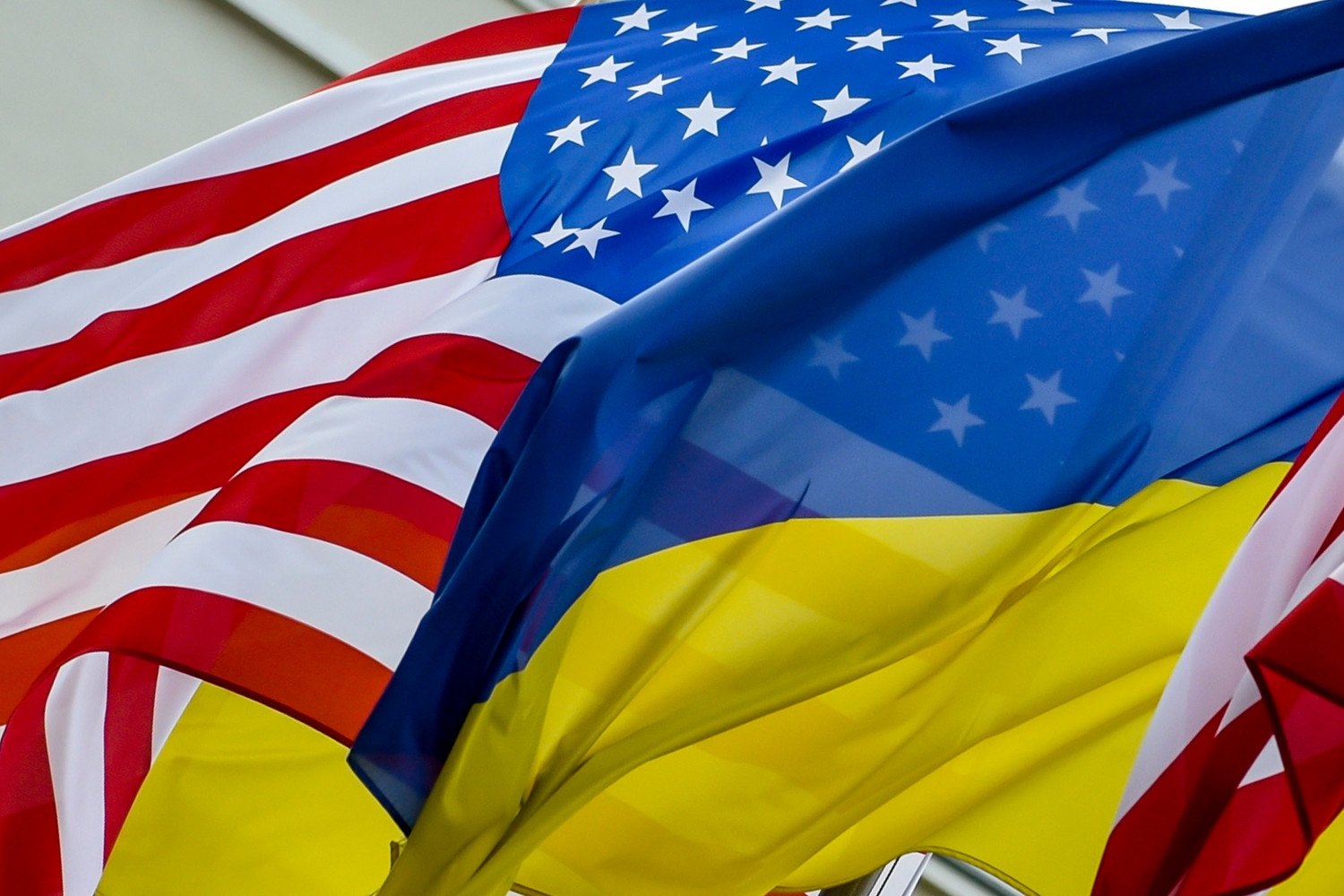 NBC: в США и Европе разделились во мнениях относительно завершения конфликта на Украине