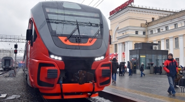 Началось движение поездов по маршруту Челябинск – Екатеринбург