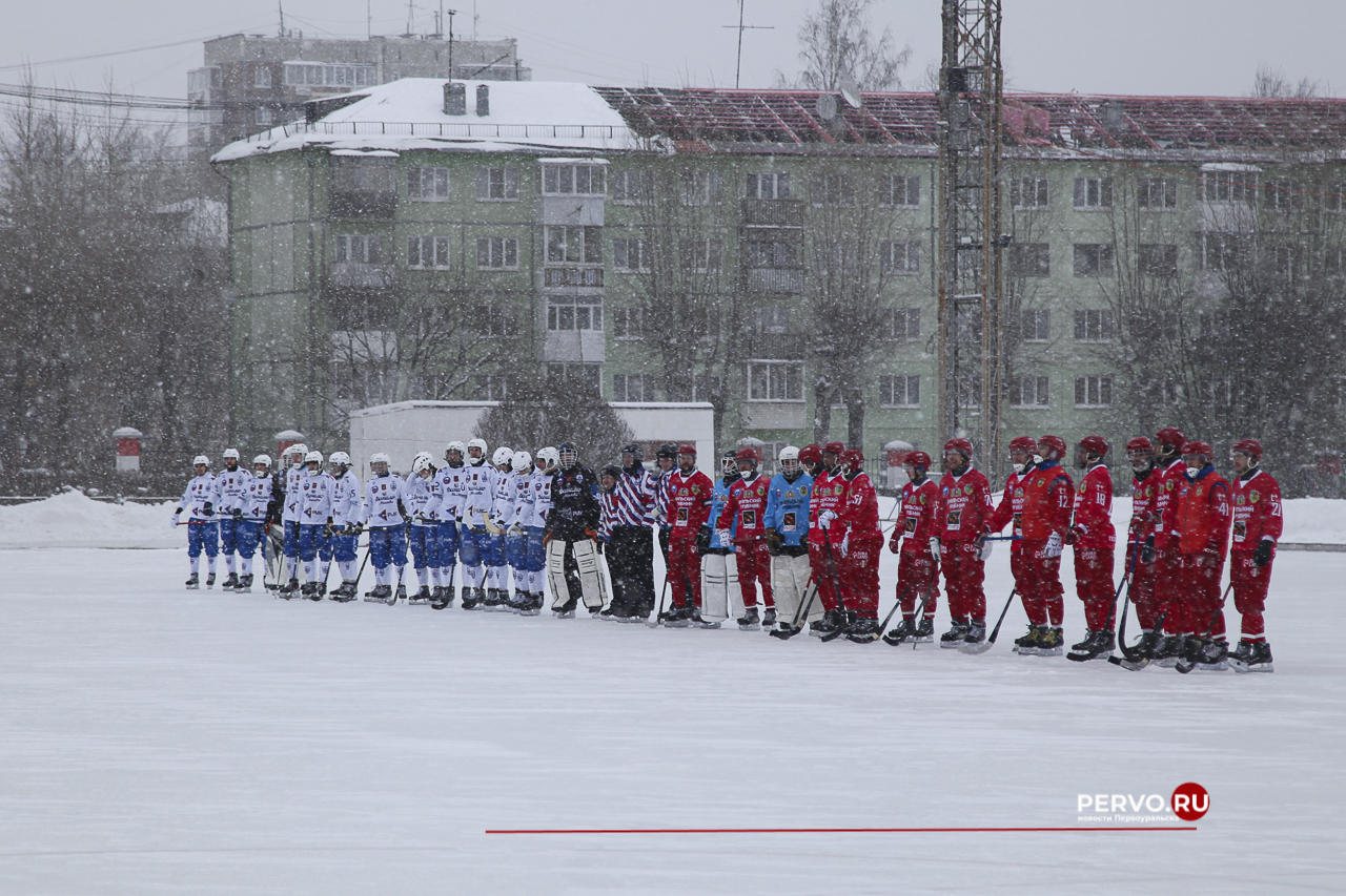 «Уральский трубник» дома проиграл «Динамо»