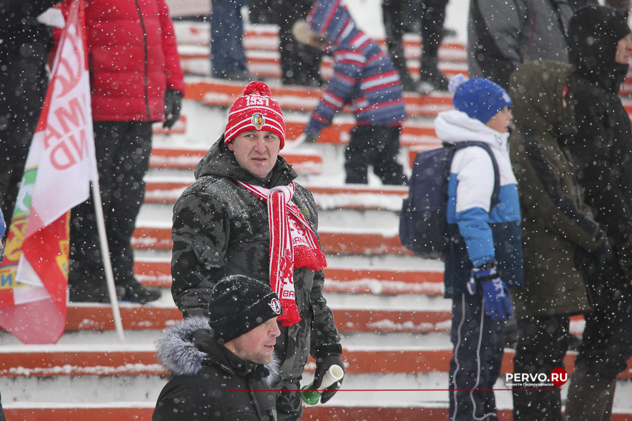 «Уральский трубник» дома проиграл «Динамо»
