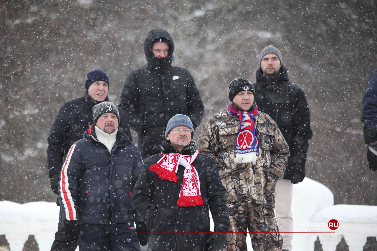 «Уральский трубник» дома проиграл «Динамо»
