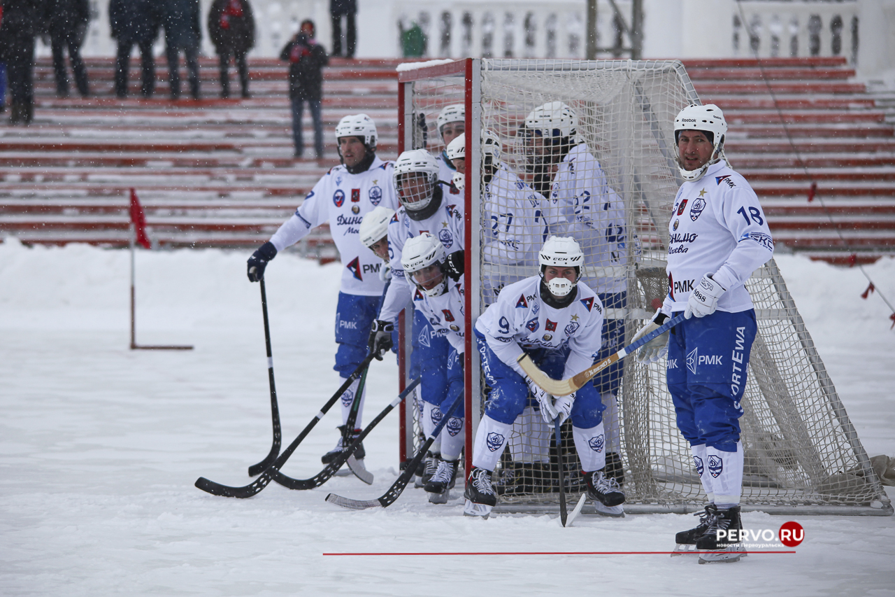 «Уральский трубник» дома проиграл «Динамо»