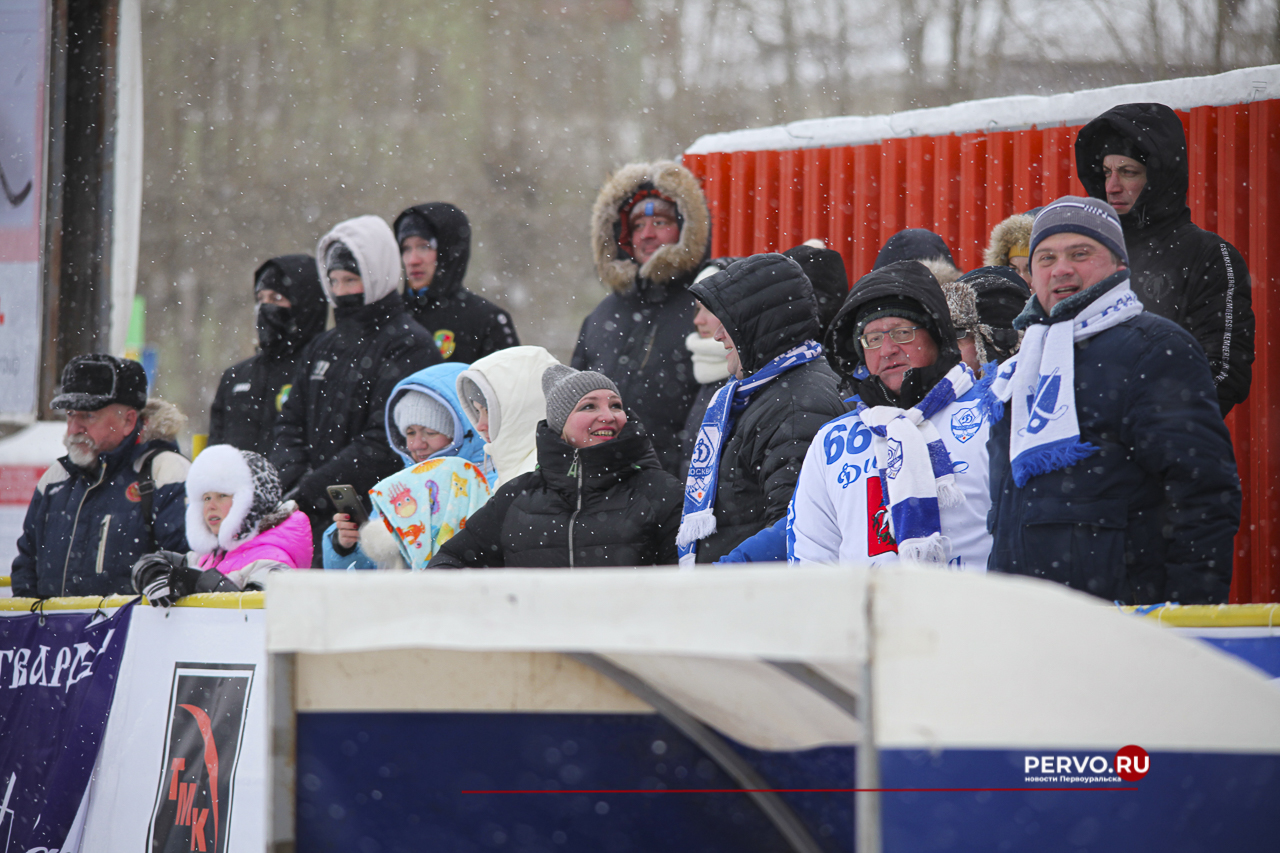 «Уральский трубник» дома проиграл «Динамо»
