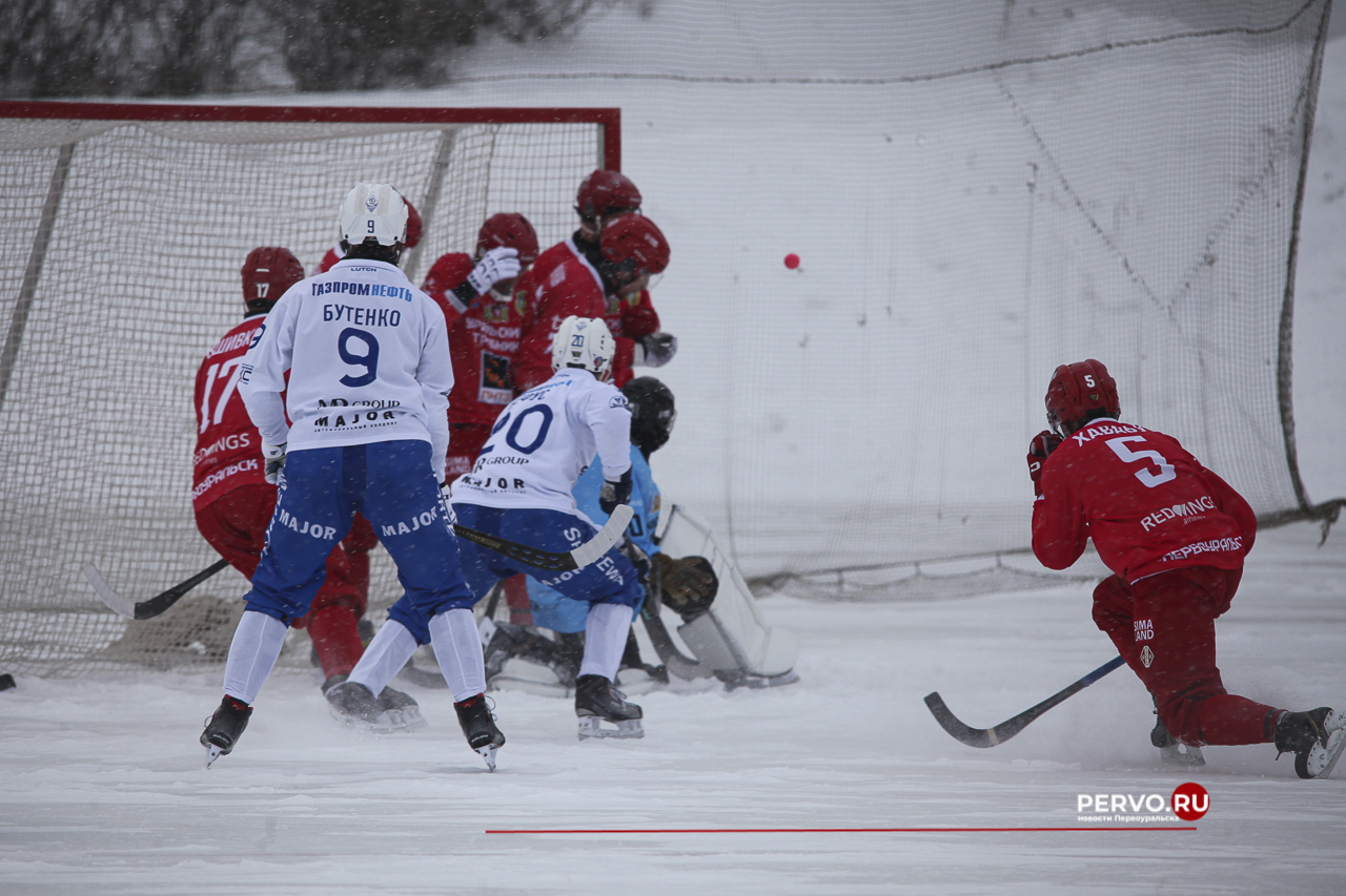 «Уральский трубник» дома проиграл «Динамо»