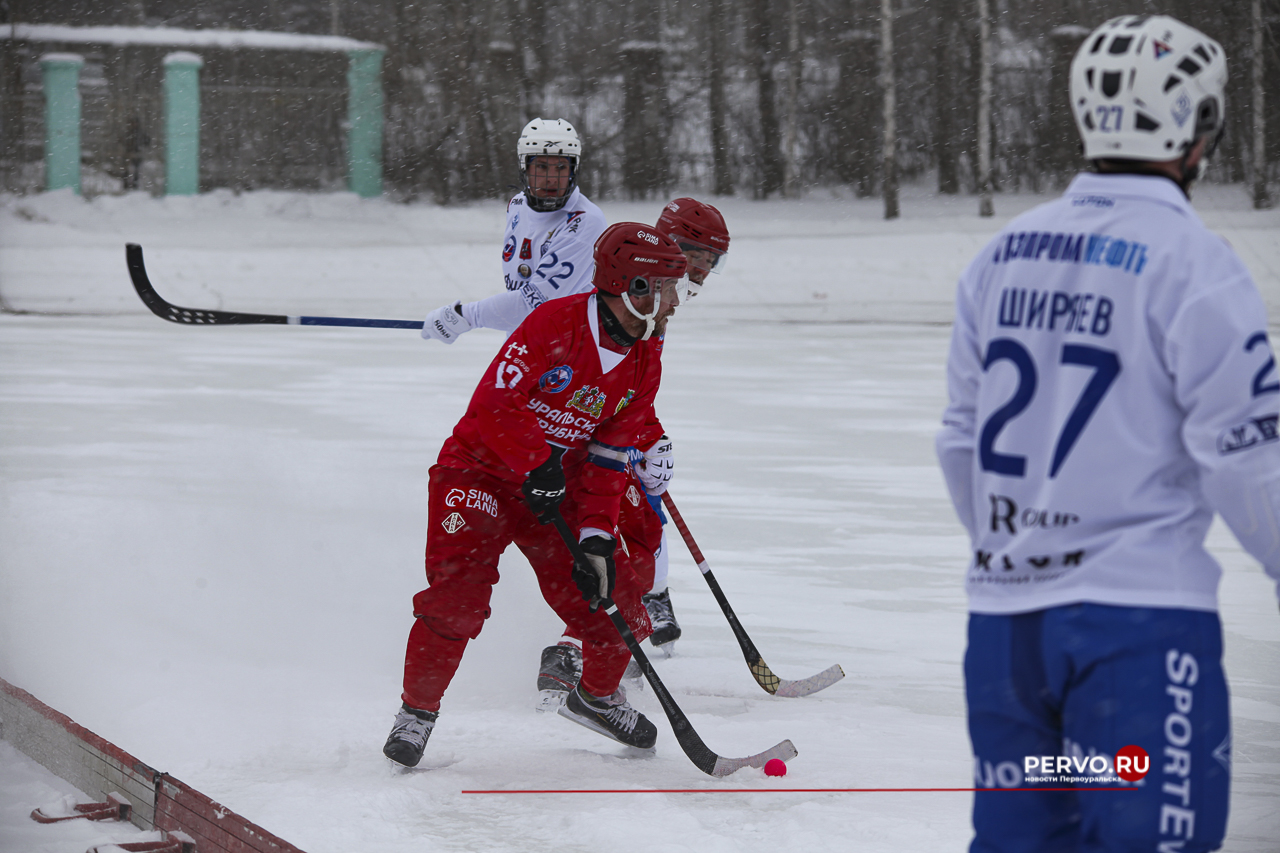«Уральский трубник» дома проиграл «Динамо»