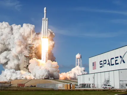 В США разрешили SpaceX развернуть до 7,5 тысячи спутников Starlink второго поколения