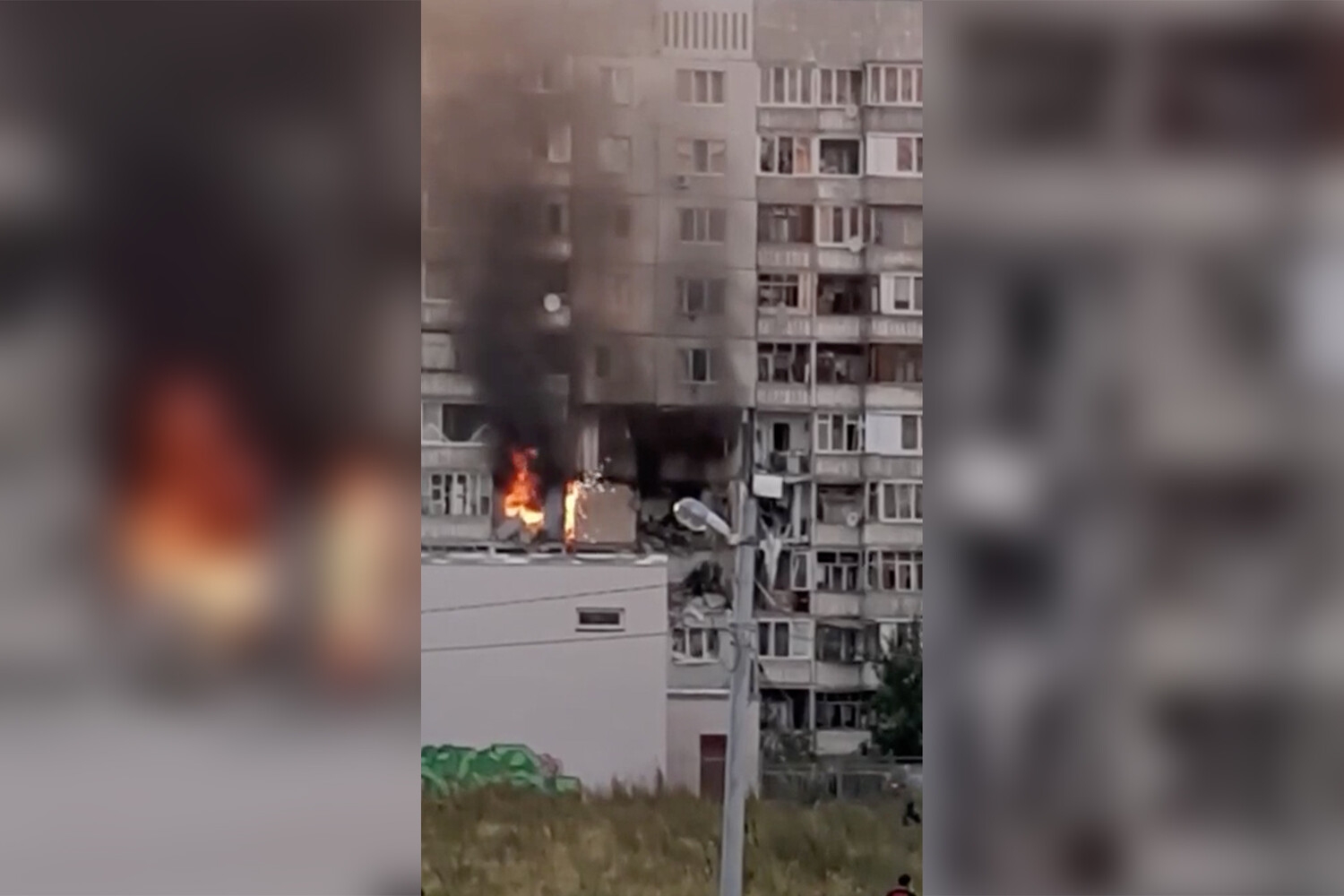 МЧС: взрыв газа произошел в пятиэтажке в Ростовской области