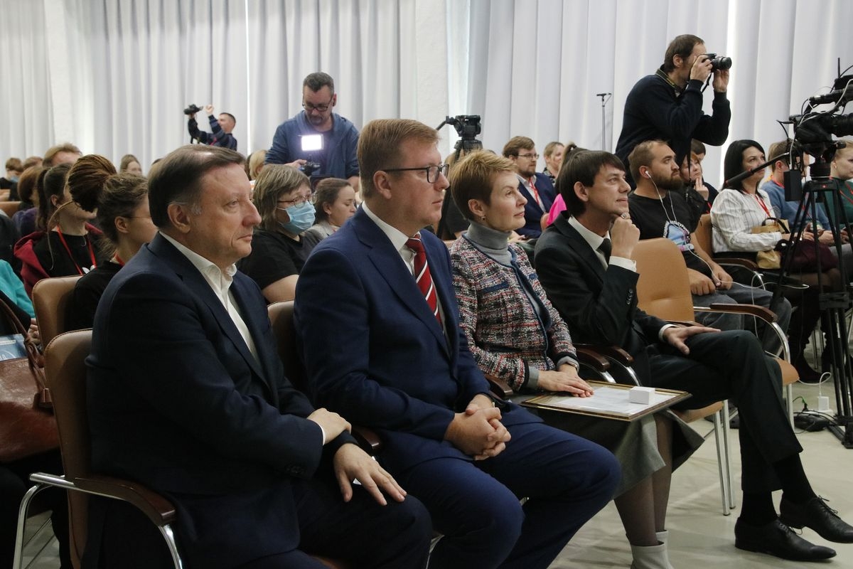 В ИКЦ Первоуральска прошел V Областного фестиваля «Волонтерство в социокультурной сфере»