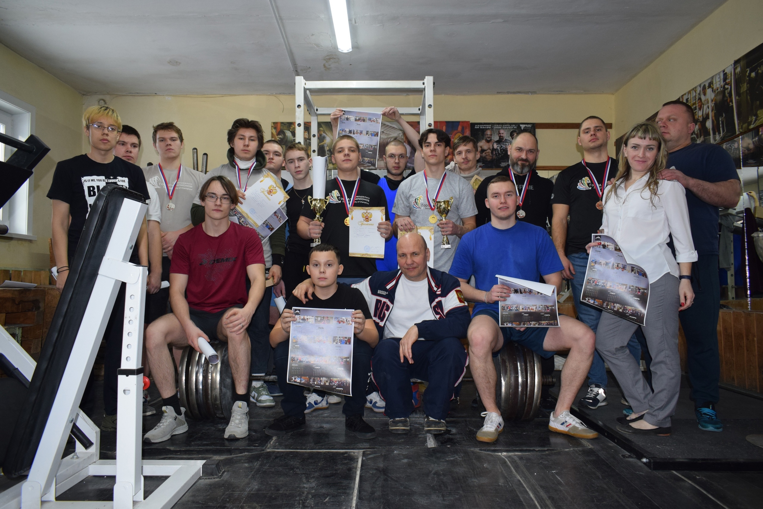 В Первоуральске состоялся чемпионат города по пауэрлифтенгу