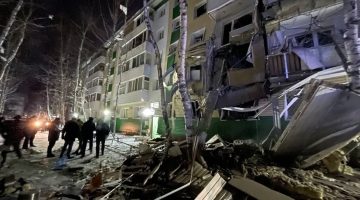 Причиной частичного обрушения дома в Нижневартовске стал взрыв двух газовых баллонов