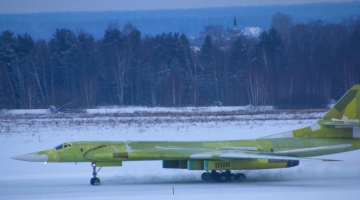 Первый построенный с нуля серийный ракетоносец Ту-160М сдадут в текущем году