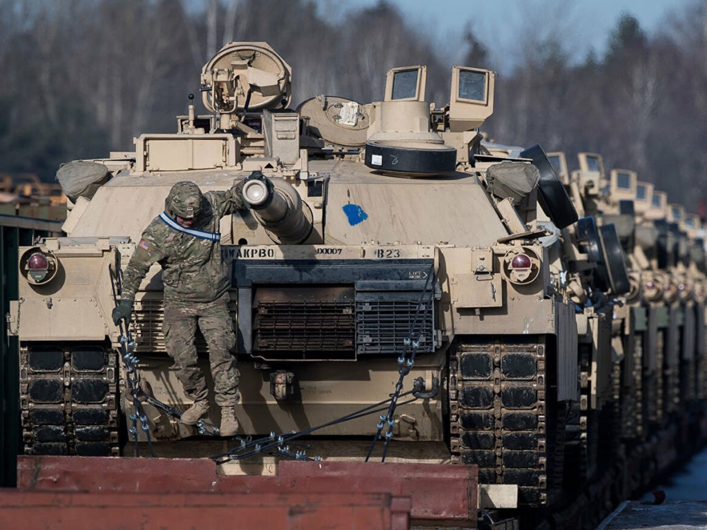 В конгрессе США выступили против передачи танков Украине