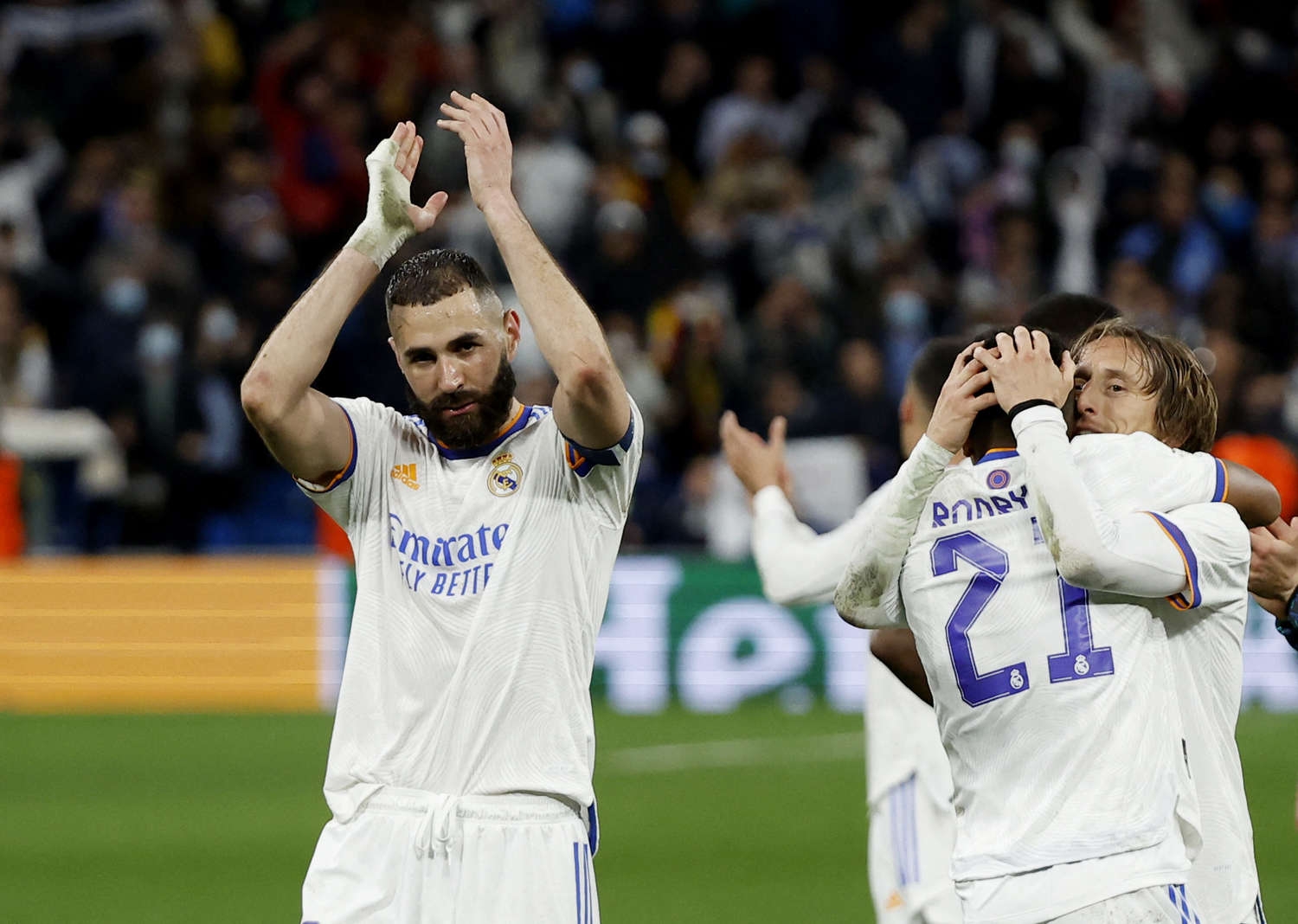 «Реал» одержал волевую победу в дерби Мадрида и вышел в полуфинал Кубка Испании