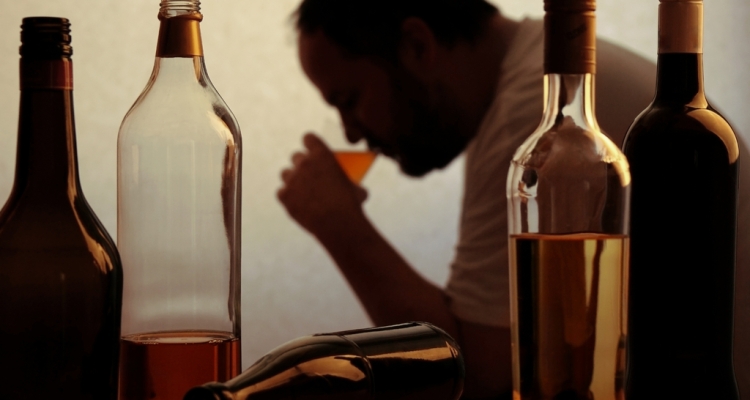 Число алкоголиков и наркоманов в городском округе снижается 