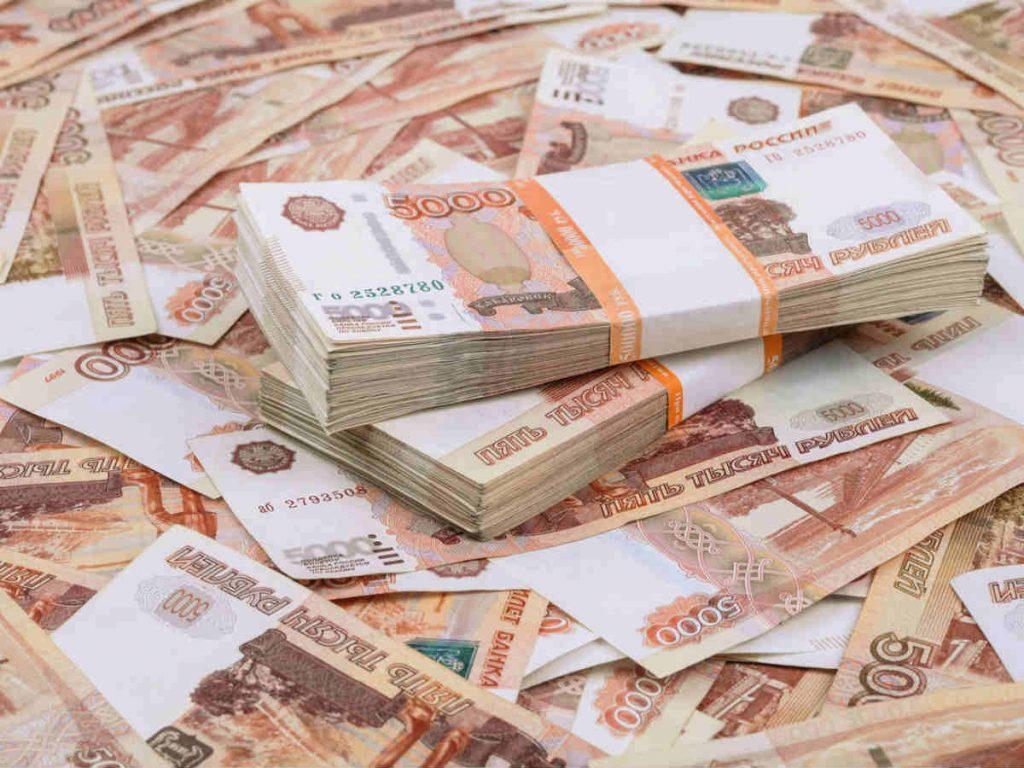 Российские власти обсудят разовый сбор с компаний с прибылью выше 1 млрд рублей