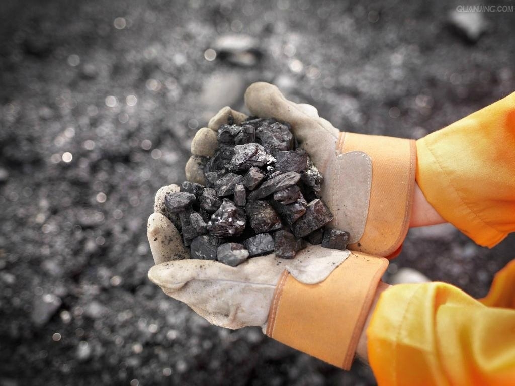 Китай нарастил закупки угля из России через ключевой погранпункт в три раза