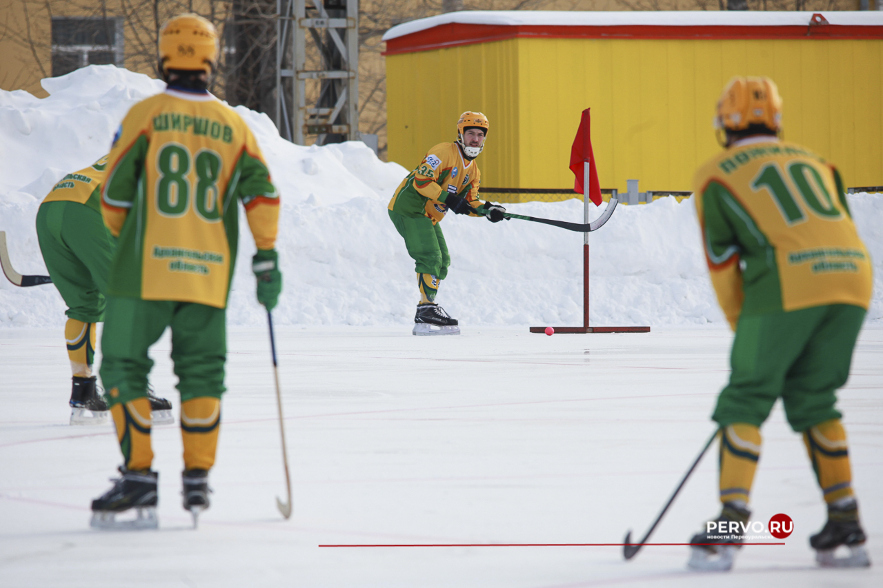 «Уральский трубник» в Первоуральске проиграл «Воднику». Фотографии