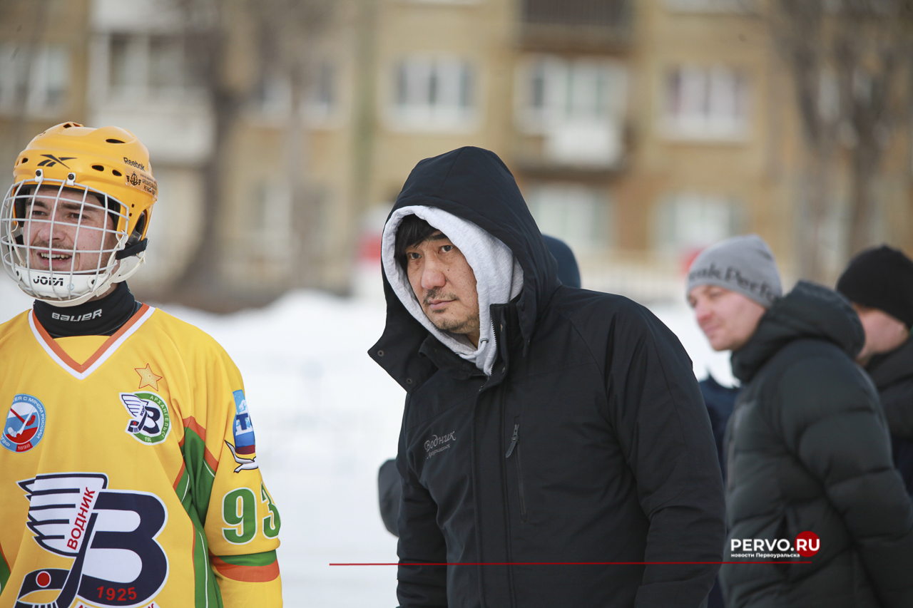 «Уральский трубник» в Первоуральске проиграл «Воднику». Фотографии