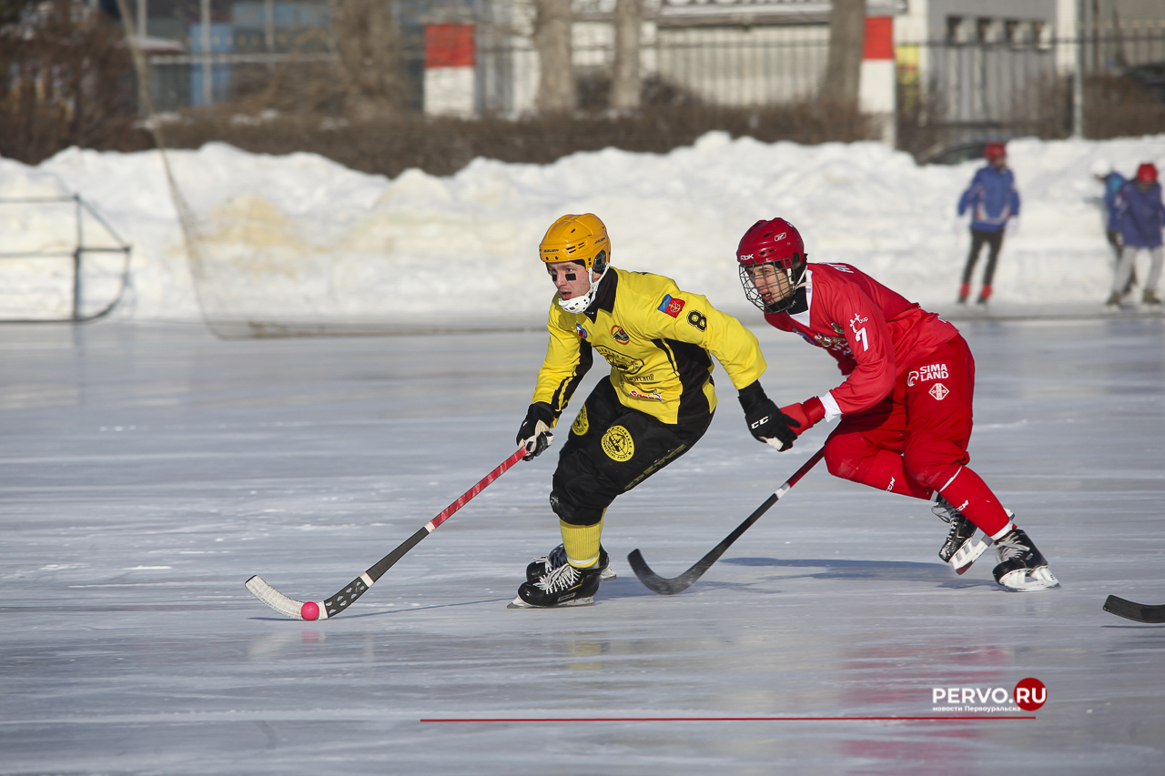 «Уральский трубник» дома снова проиграл, на этот раз «Мурману». Фотографии