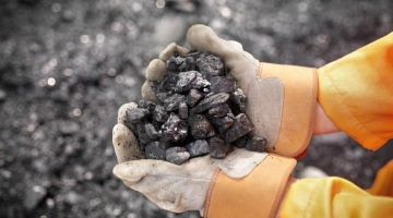 Китай нарастил закупки угля из России через ключевой погранпункт в три раза