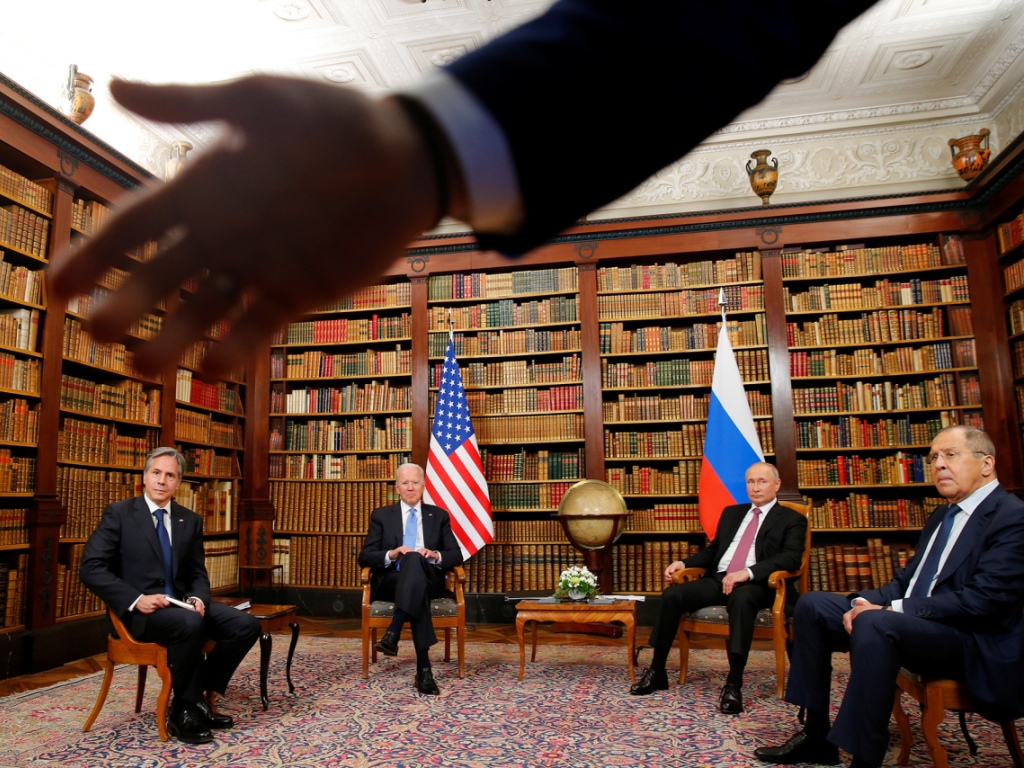 В Белом доме высказались об условиях для переговоров Байдена и Путина