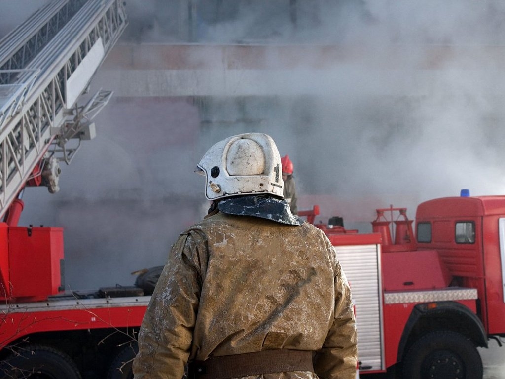 В Москве произошел пожар в детской психиатрической больнице, 25 человек эвакуировали