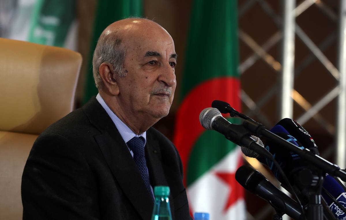 Президент Алжира заявил, что посетит Россию с визитом в мае