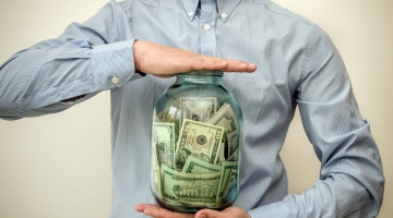 В ЦБ заявили, что сбережения россиян в валюте превысили $226 млрд