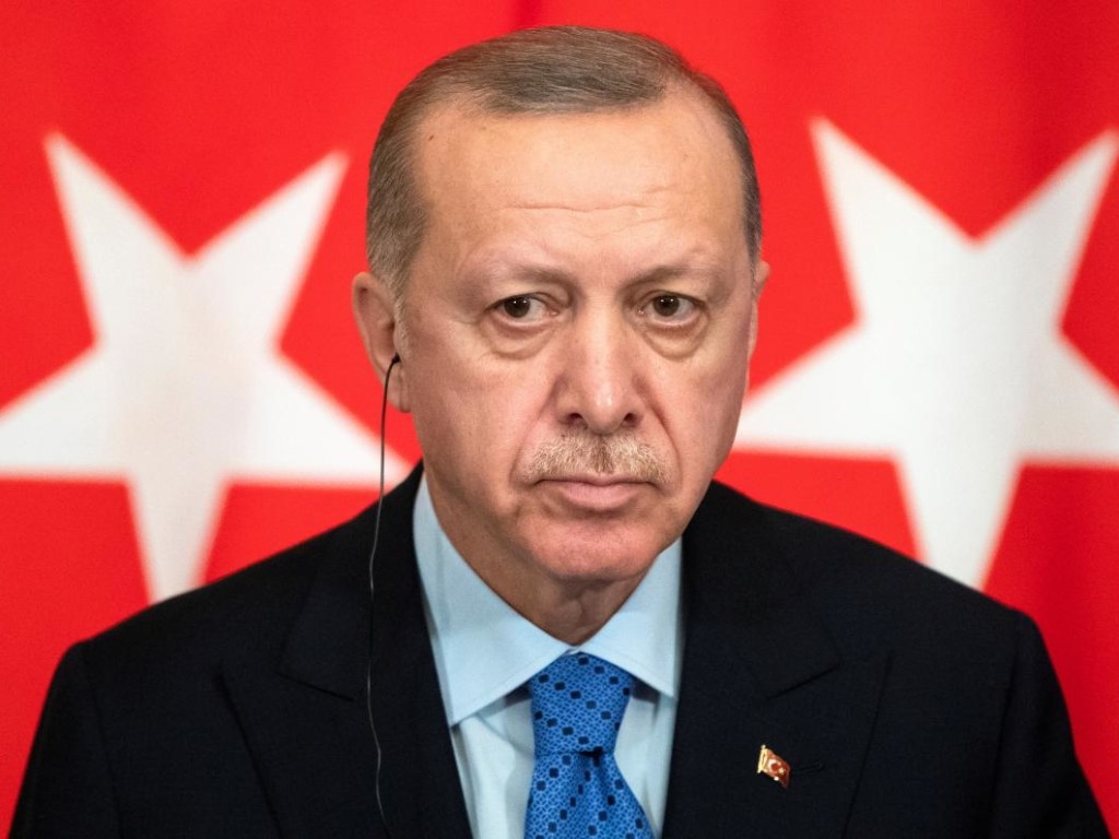 Вице-президент Турции раскрыл, чем заболел Эрдоган