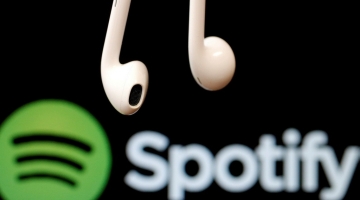 Роскомнадзор исключил Spotify из списка компаний, подлежащих «приземлению»
