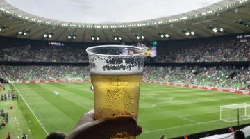 В МВД поддержали возвращение пива на российские стадионы с учетом ряда условий