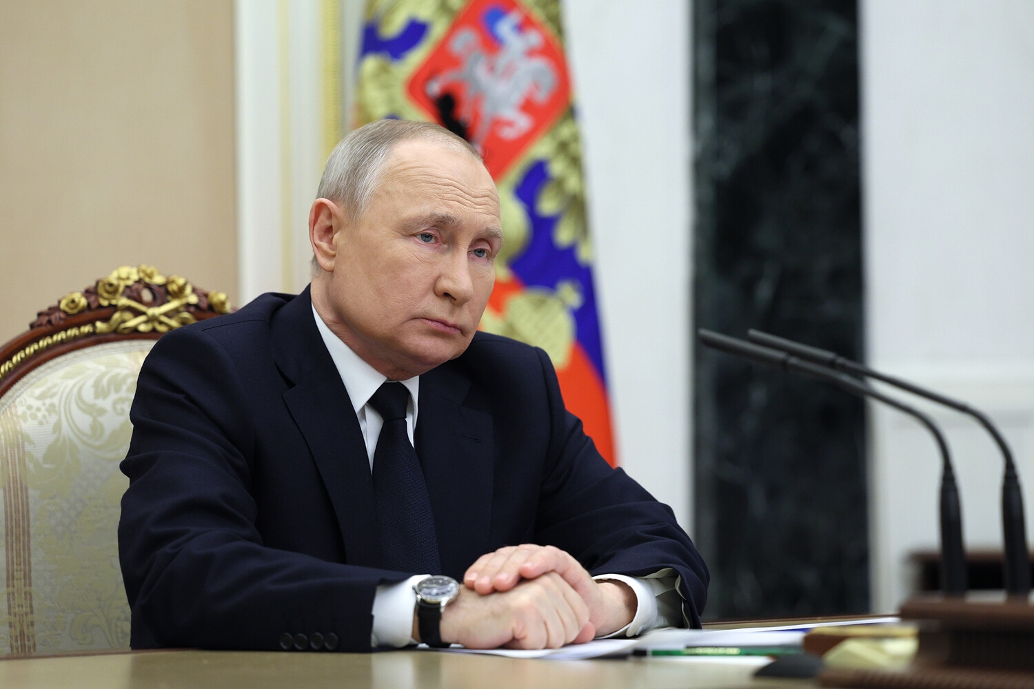 Путин 2 мая проведет совещание с членами правительства РФ по видеоконференцсвязи