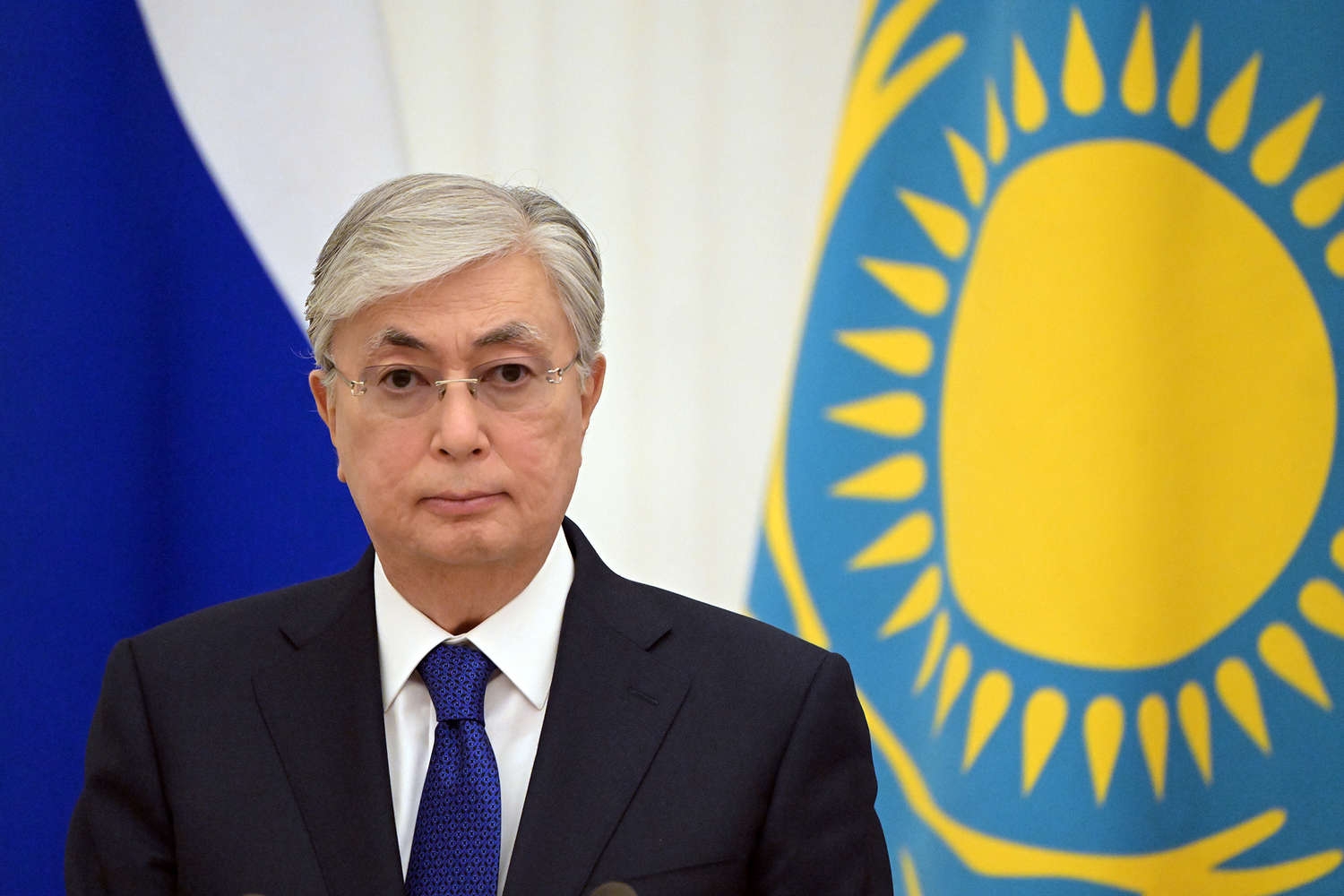 Президент Казахстана предложил развивать транспортные коридоры