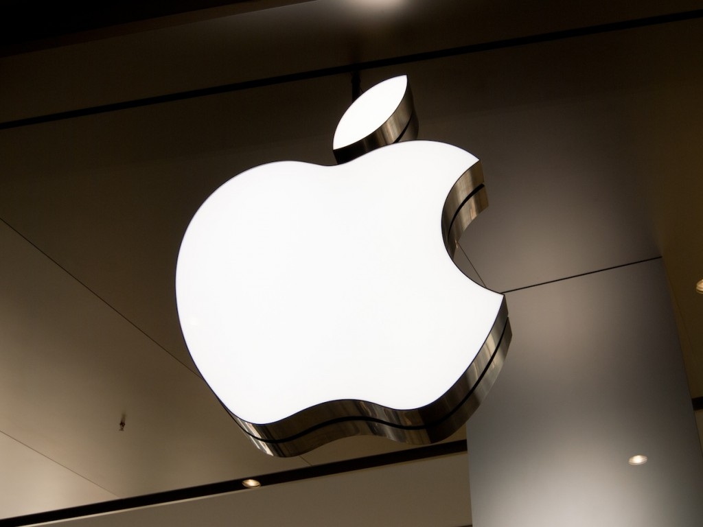 Суд РФ подтвердил штраф в 1,2 млрд рублей для Apple