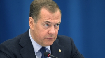 Медведев заявил о сохраняющейся зависимости от иностранных технологий