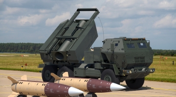 В США заявили об отсутствии планов по поставкам Украине ракет ATACMS