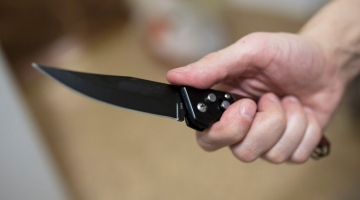 Школьник из Подмосковья без причины ударил ровесника ножом