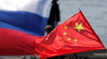 Россия готова обсуждать с Вьетнамом использование нацвалют в торговле