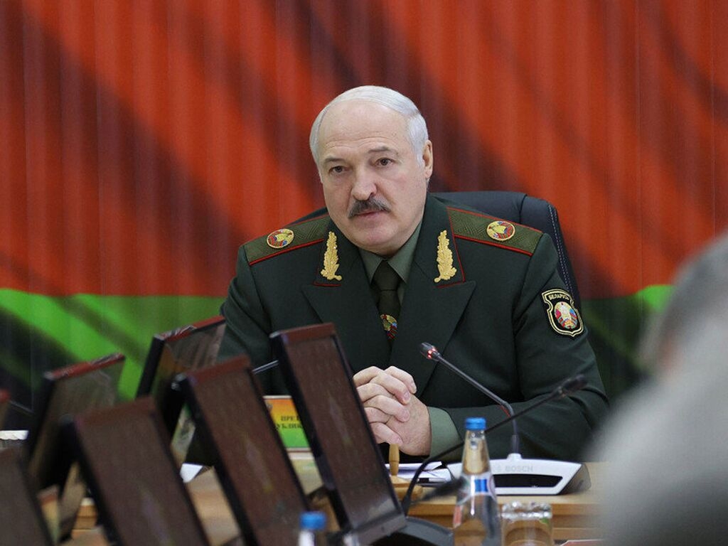 Лукашенко рассказал о своих действиях на фоне попытки мятежа в РФ