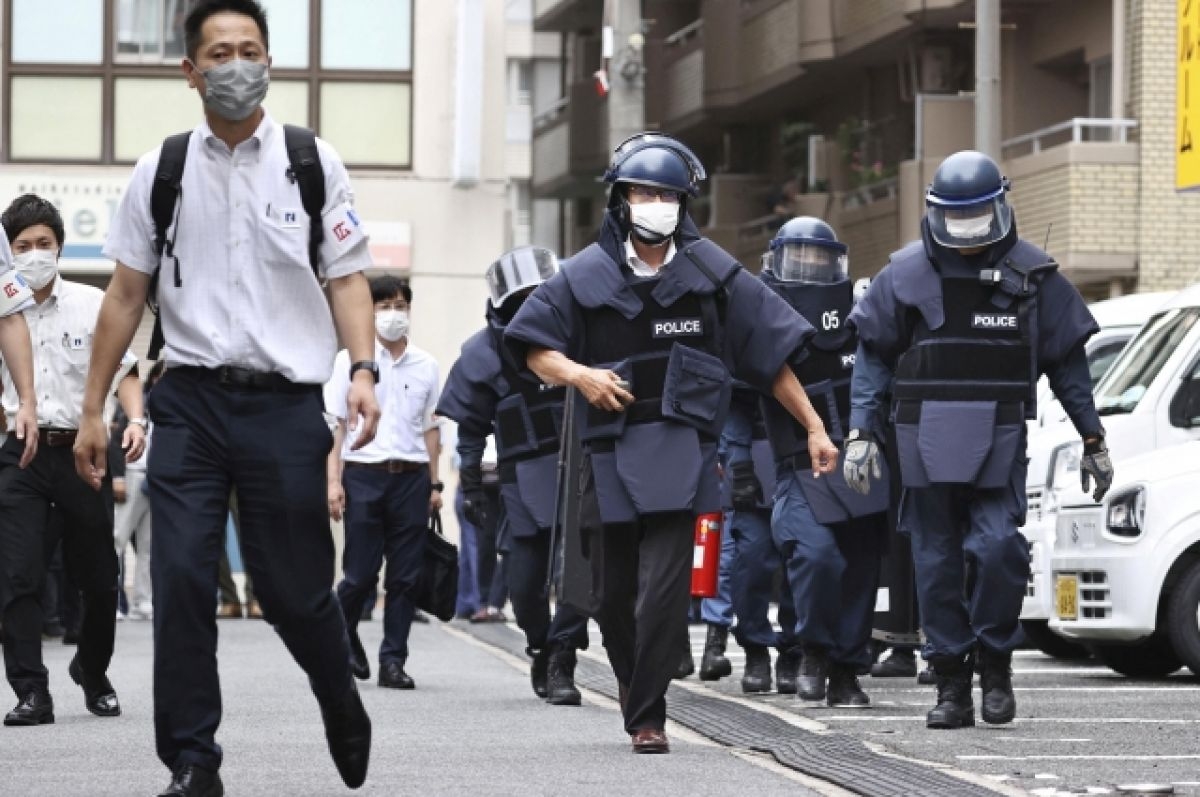 Японские СМИ сообщают о взрыве в центре Токио