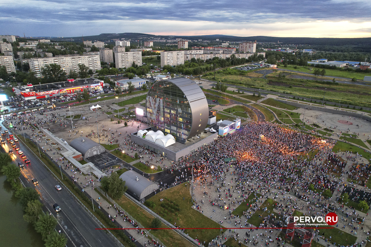 В День металлурга в Первоуральске выступит музыкальная группа «Дискотека Авария»