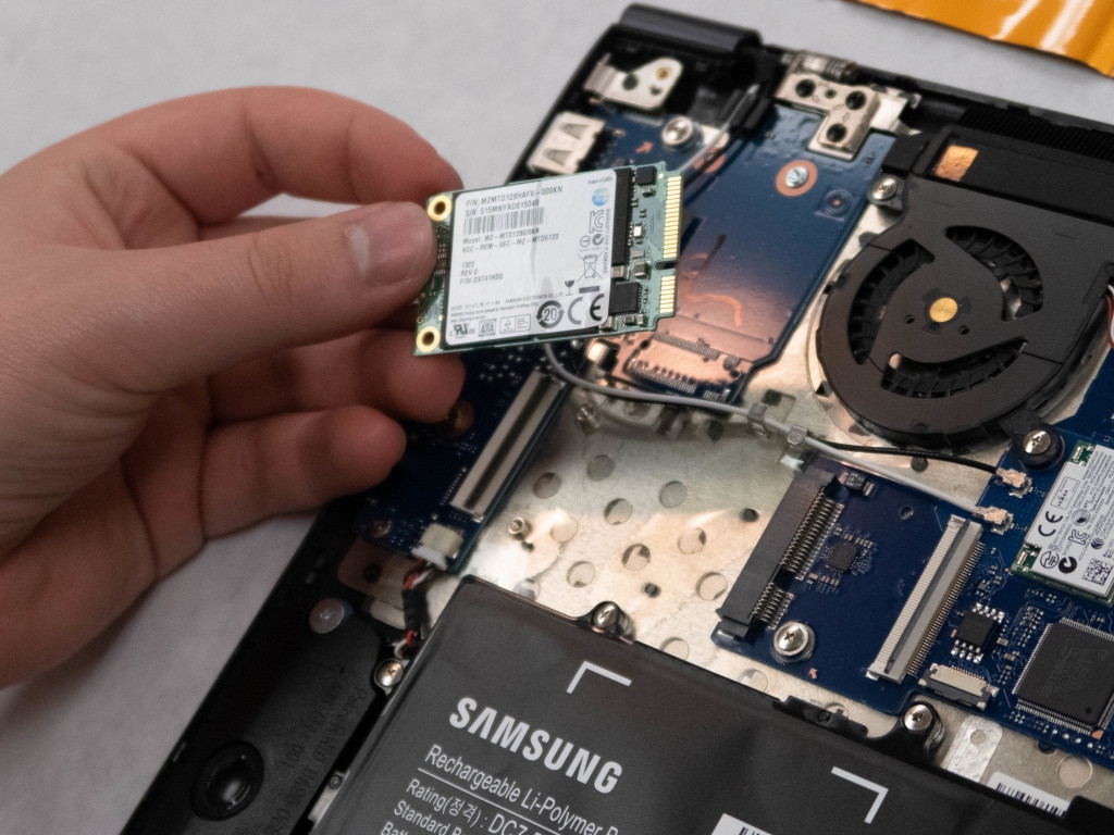 Услуги мастерской по ремонту ноутбуков Samsung